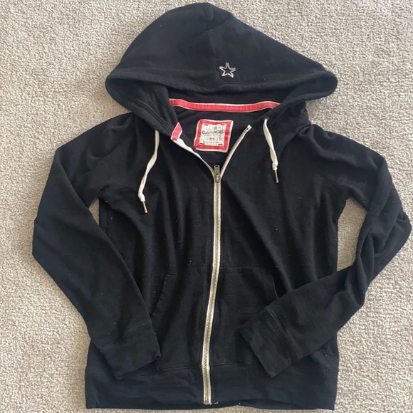 zip up sweater from Garage - Picture 1 of 2
